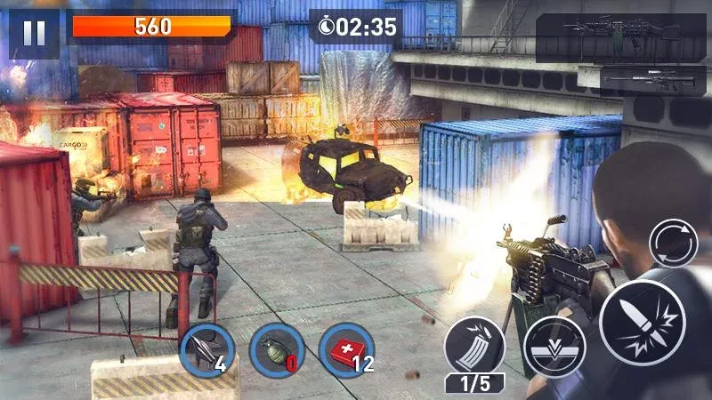 Скачать взломанную Elite Killer: SWAT  [МОД Unlimited Money] — стабильная версия apk на Андроид screen 1